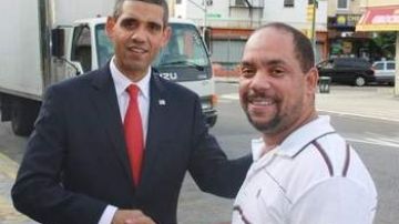 Louis Ortiz, el boricua de 41 años que se parece al presidente de EE.UU., volvió a tener pedidos para representar a Obama gracias a las elecciones de 2012.