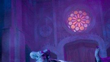 'Gothic' sumerge al visitante en una catedral inundada de extrañas criaturas.