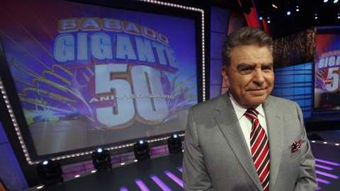 Don Francisco celebra 50 años de 'Sábado Gigante'.