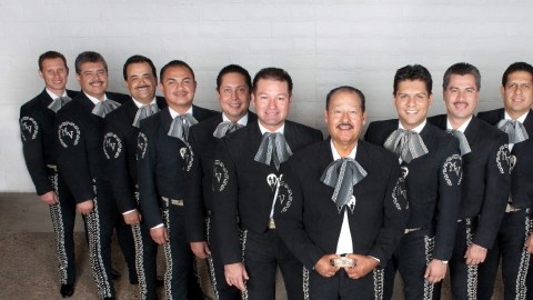 El Mariachi Vargas de Tecalitlán forma parte de la ópera 'Cruzar la cara de la Luna"'.