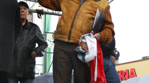 Vicente Fernández el lunes en Chicago, donde fue homenajeado.