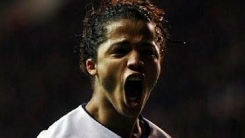 El delantero mexicano, Giovani dos Santos.