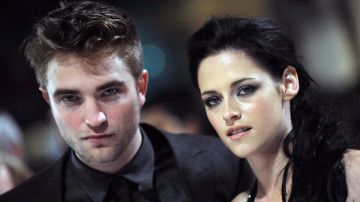 Robert Pattinson y Kristen Stewart en el estreno de 'The Twilight Saga: Breaking Dawn-Part 1'.