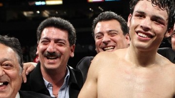 Julio César Chávez hijo (izq.) y Julio César Chávez padre