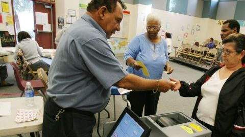 23.7 millones de Latinos cubren los requisitos para votar el martes. En el 2008 solo el 50% de los Latinos elegibles votaron en las elecciones presidenciales.