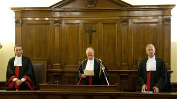 El tribunal, que convocó la próxima audiencia para el 10 de noviembre, admitió que sean interrogados todos los testigos y Sciarpelletti.