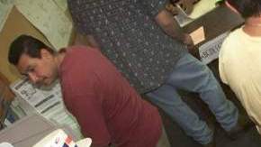 Los electores del condado de Los Ángeles  tienen la opción de decidir hoy el futuro de las Medidas A, B y J.