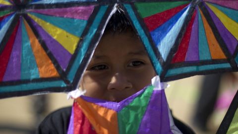 Foto que muestra a un niño guatemalteco.