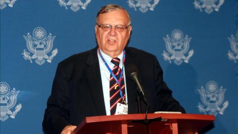 El alguacil del condado Maricopa, en Arizona, Joe Arpaio, reelegido en el cargo.