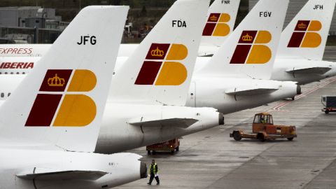 El consejero delegado de Iberia, Rafael Sánchez-Lozano, reconoció la dureza de las decisiones que tienen que tomarse para salvar la aerolínea.