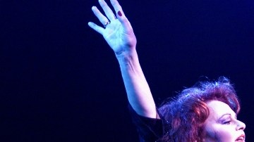 Rocío Dúrcal en un concierto que ofreció en el 2002 en el Gibson de Universal Studios.