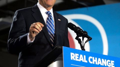 Excandidato presidencial Mitt Romney en campaña.
