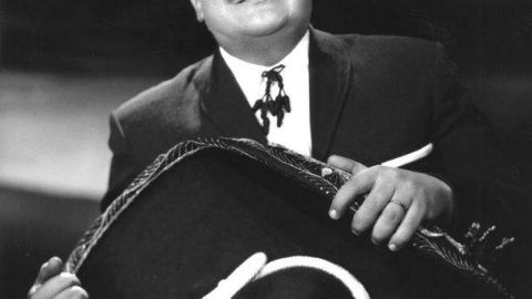 En esta foto aparece José Alfredo Jiménez 1945-1965.