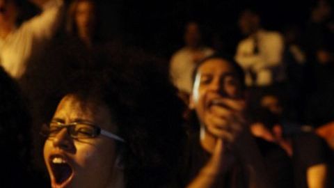 Cientos de personas protestan en Santo Domingo después del discurso del expresidente dominicano Leonel Fernández.