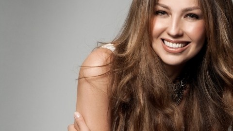Thalía presentó ayer su más reciente disco "Habítame Siempre".