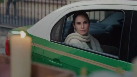 Ana Serradilla encarna a Miranda Ríos, una joven que abandona México para perseguir una carrera como actriz en Hollywood.