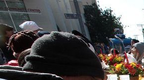 Cena de Acción de Gracias para los desamparados en el centro de Los Angeles.