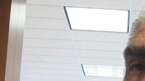 El constable del Precinto 6 del Condado de Harris, Víctor Treviño, luego de su audiencia en una corte en Houston.