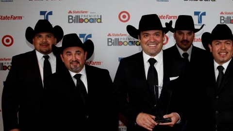 Intocable en la reciente gala de los Premios Billboard de a la Música Latina.