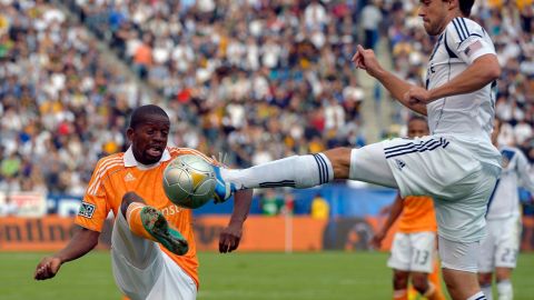 El Galaxy de Los Ángeles derrotó 3-1 al Dynamo de Houston en la gran final de la MLS, temporada 2012.