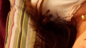 La actriz boricua Kisha Tikina Burgos en una escena de 'Under My Nails'.