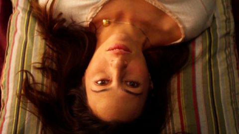 La actriz boricua Kisha Tikina Burgos en una escena de 'Under My Nails'.