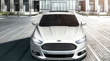 El defecto se concentra en la capa reflectora del juego de luces de cruce de los vehículos que, según Ford, no fue solucionada de forma apropiada durante el proceso de fabricación.