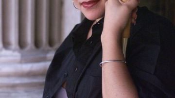 Jenni Rivera posó para la Opinión en 2002.