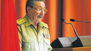 Raúl Castro, llamó a romper el “bloqueo” para seleccionar y preparar a dirigentes jóvenes en la isla.