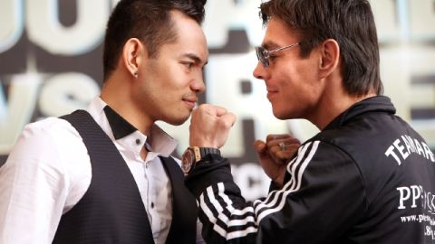 Nonito Donaire (izq.) y Jorge 'Travieso' Arce posan durante la última conferencia de prensa, previo a su pelea del sábado.