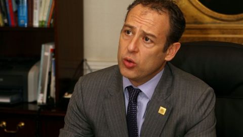 Renovarán embajador de México en EEUU. Se rumora que Arturo Sarukhán (en la foto) dejaría el sitio a Eduardo Medina Mora.