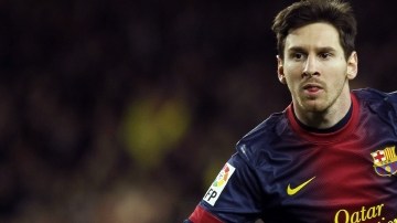 El argentino del   Barcelona, Leo Messi, celebra  el tercer gol de su equipo ante el Atlético de Madrid, que cayó goleado por 4-1.