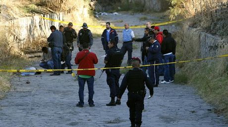 El cadáver de Daisy Yenire Ferrer Arenas fue hallado ayer en un canal al oriente de Guadalajara, capital de Jalisco, tras una denuncia anónima.