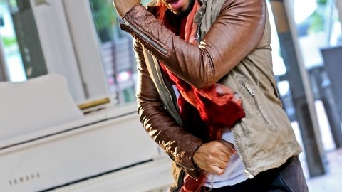 Henry Santos lanzará  los primeros sencillos de su nuevo material a mediados de 2013.