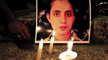 Vigilia en memoria de la enfermera Jacintha Saldanha en Bangalore, India.