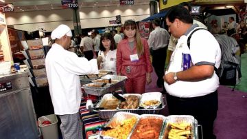 Para muchas familias latinas es complicado alimentar bien a sus hijos debido a las tradiciones alimentícias locales.