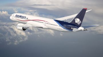 Un avión Boeing 787-9 Dreamliner adquirido por el grupo Aeroméxico, el cual anunció  la compra de seis aeronaves de este modelo.