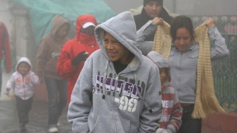 Bbajas temperaturas que prevalecen en territorio hidalguense debido a la entrada del frente frío número 18.