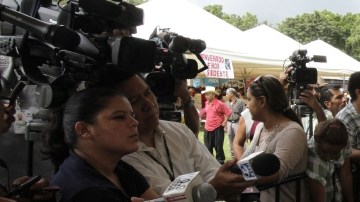 El presidente  Mauricio Funes dice que  la economía de su país está 'dolarizada', por ello su inquietud.