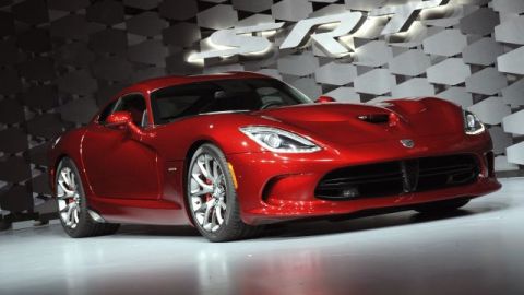 Chrysler muestra su nuevo deportivo Viper 2013.