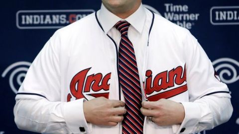 El estelar jardinero Nick Swisher firmó un contrato por 56 mdd con Indians