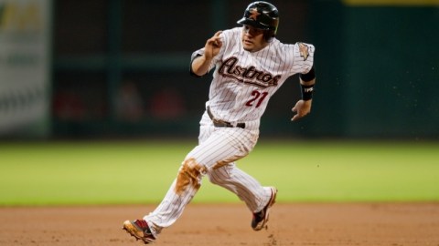 Nuevos uniformes y logo son parte de la renovación de los Astros en 2013.