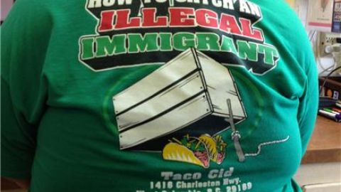 "How to Catch an Illegal Immigrant" o, en español, "Cómo agarrar a un inmigrante indocumentado".