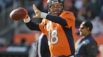 Peyton Manning tiene como 'clientes' a los Cuervos, pues les ha ganado nueve partidos consecutivos, incluyendo postemporada.