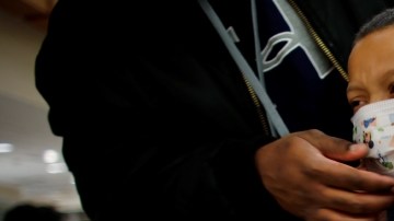 El brote de influenza tiene en alerta a las autoridades de salud por lo que recomiendan la vacunación.