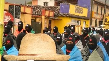 Los indígenas militantes del EZLN mandaron un recordatorio al gobierno de que siguen en lucha.