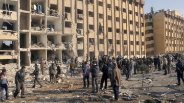 Estado en que quedó una de las escuelas de Ingenieros de la Universidad de Alepo, bombardeada por las fuerzas sirias.