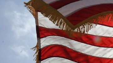 Fotografía de archivo del 14 de marzo de 2012, que muestra un Boeing 787 Dreamliner en Long Beach, California (EEUU). La FAA de Estados Unidos decidió suspender temporalmente todos los vuelos de los modelos Boeing 787 "Dreamliner" hasta que se demuestre que son seguros.
