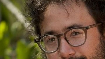 "Halley" fue producida y escrita por Sebastián Hoffman y Julio Chavezmontes y contó con el apoyo de Mantarraya.