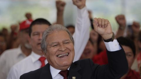 El vicepresidente, Sánchez Cerén, participaba en conmemoración del 21 aniversario de de los Acuerdos de Paz, en San Salvador.